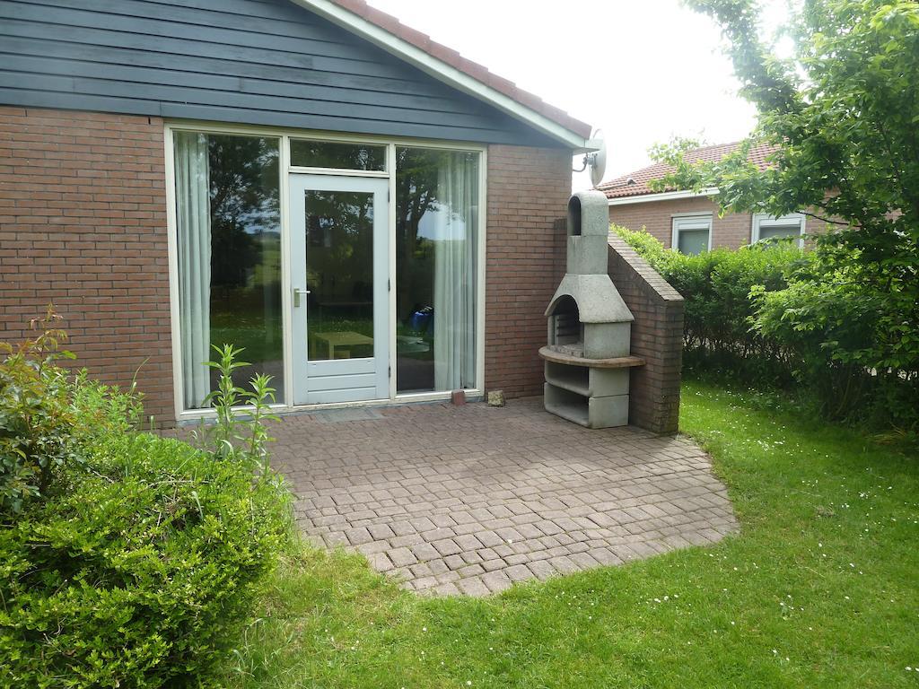 Ferienhaus Lisakowski Warmenhuizen Exterior photo
