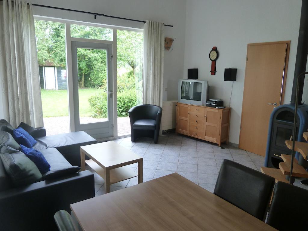 Ferienhaus Lisakowski Warmenhuizen Room photo